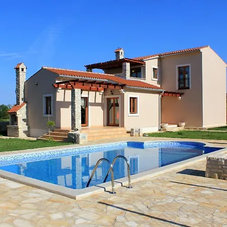Family Friendly House With A Swimming Pool Valtura, Pula - 6913 Сasa de vacaciones Ližnjan