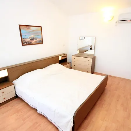 Family Friendly House With A Swimming Pool Valtura, Pula - 6913 Nyaraló *